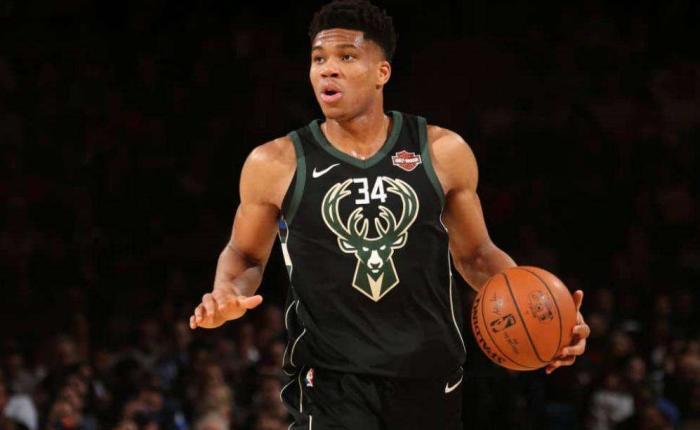 每场比赛中 每场比赛中