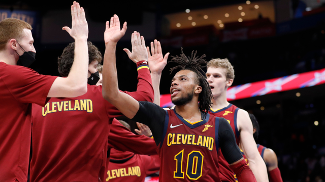 体育竞技中 体育竞技中